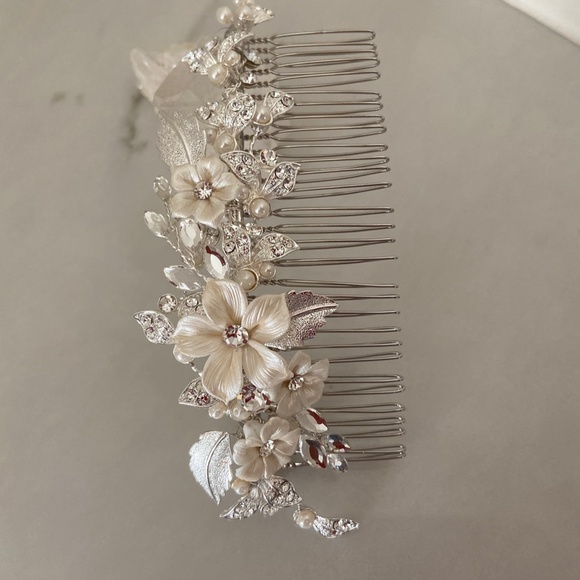 Ivory Bridal Comb, Decorative Comb - Picture 4 of 4